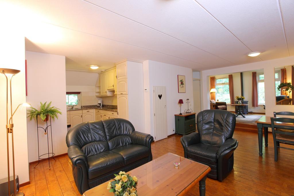 Natuurpark De Witte Bergen Hotel Rouveen Room photo